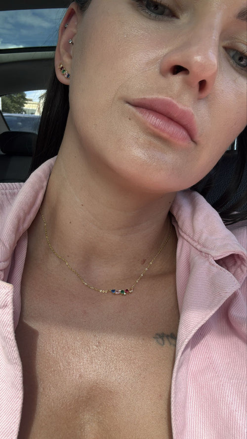 CARINO - KOMPLET: kolczyki + naszyjnik z kolorowymi kamieniami